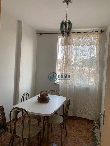 Apartamento à venda com 2 quartos, 60m² - Foto 3