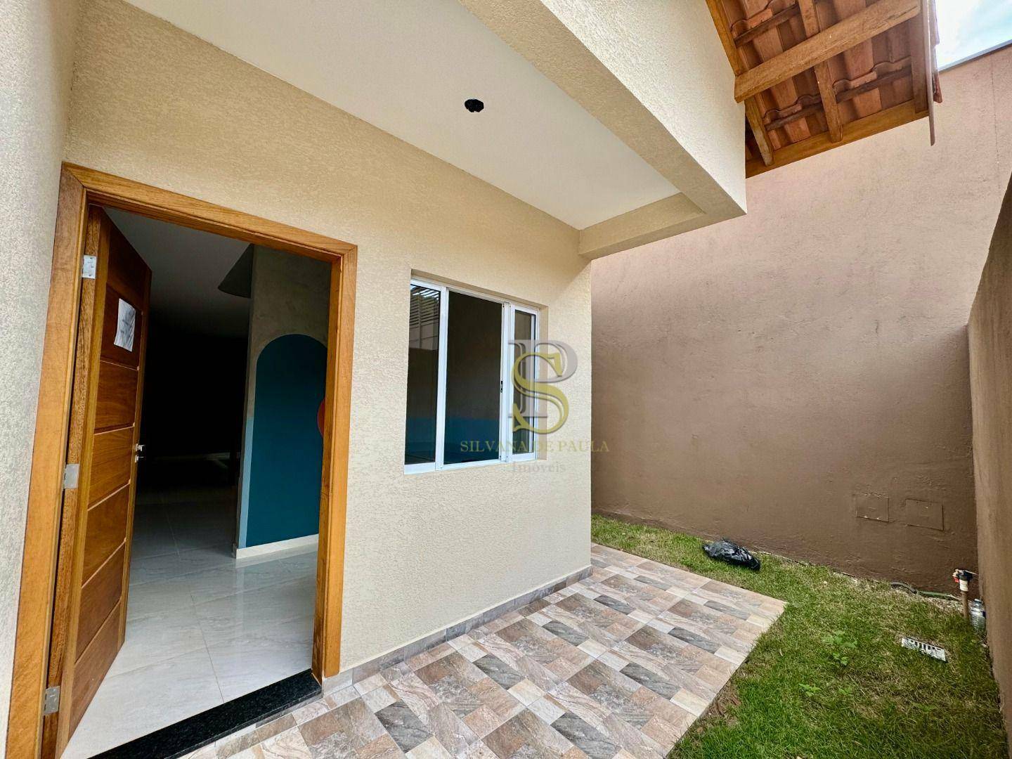 Casa à venda com 2 quartos, 74m² - Foto 4