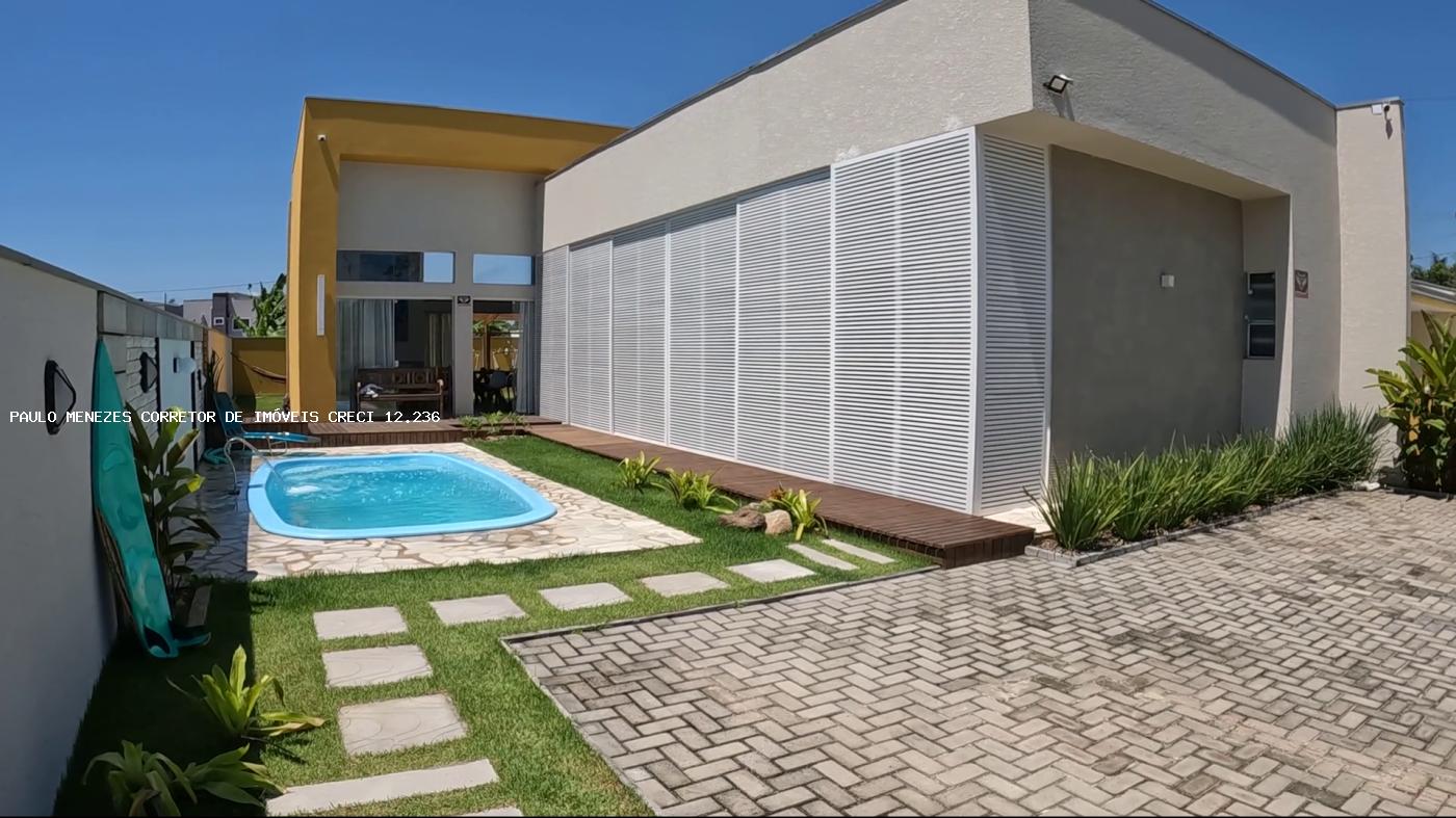 Casa à venda com 3 quartos, 384m² - Foto 1