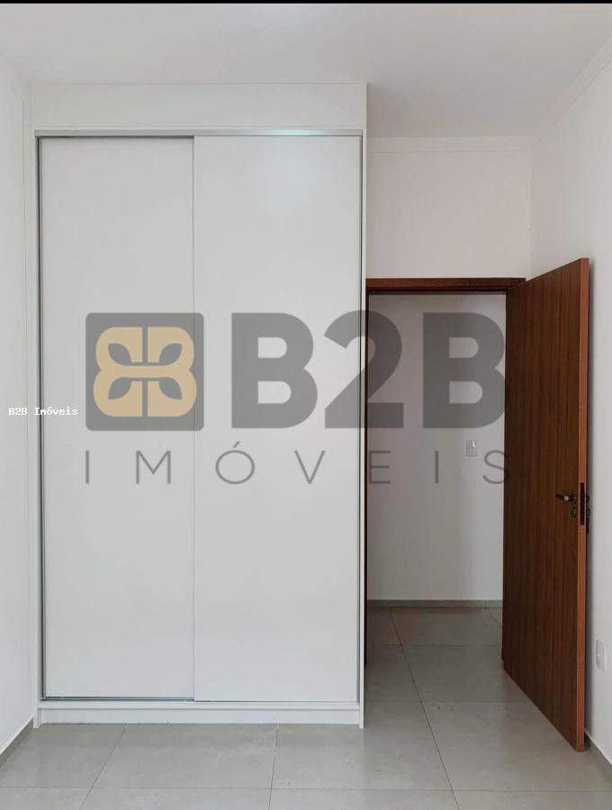 Casa à venda com 3 quartos, 118m² - Foto 12