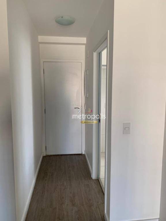 Apartamento à venda com 2 quartos, 67m² - Foto 2