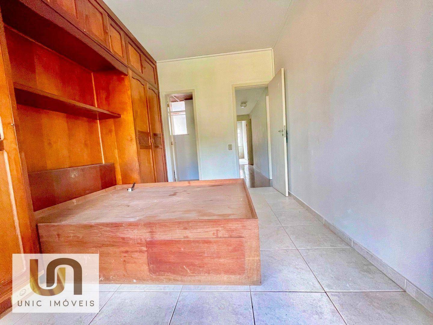 Apartamento à venda com 3 quartos, 127m² - Foto 8