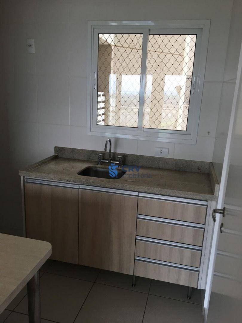 Apartamento para alugar com 2 quartos, 70m² - Foto 6