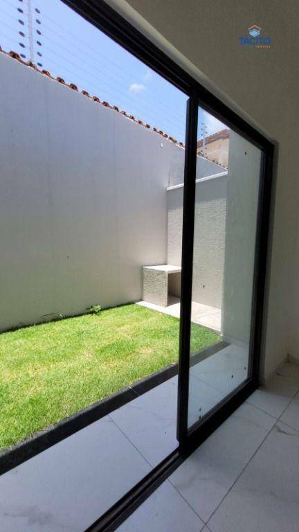 Casa à venda com 3 quartos, 120m² - Foto 16