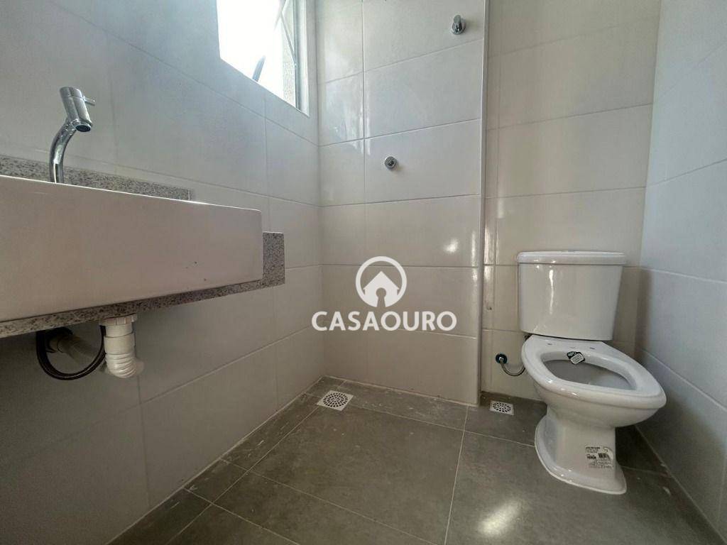 Apartamento à venda com 2 quartos, 64m² - Foto 18