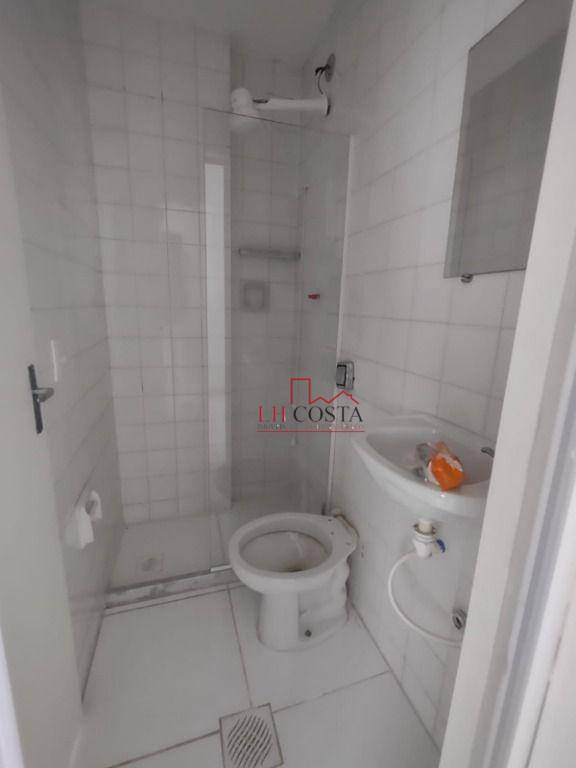 Apartamento à venda com 2 quartos, 75m² - Foto 27