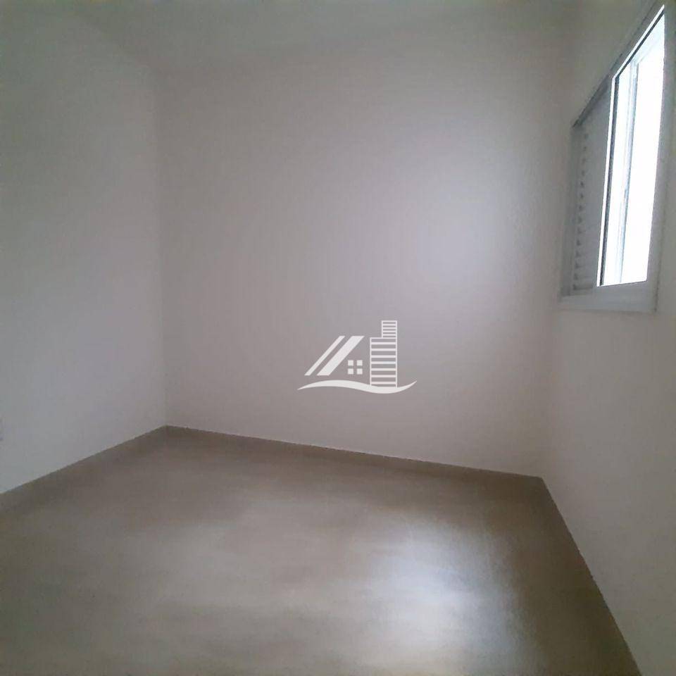 Apartamento à venda com 2 quartos, 43m² - Foto 4