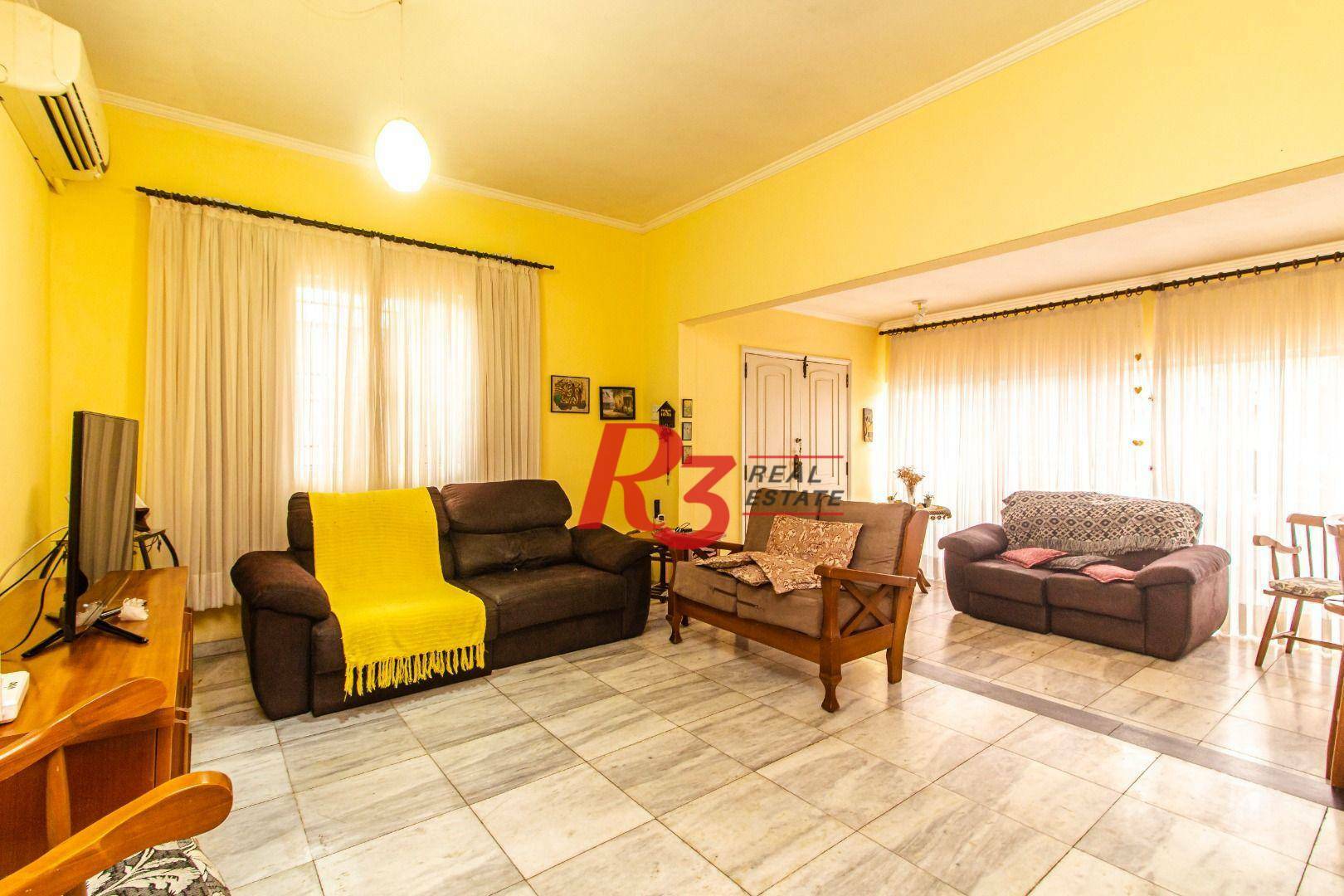 Casa à venda com 3 quartos, 250m² - Foto 4