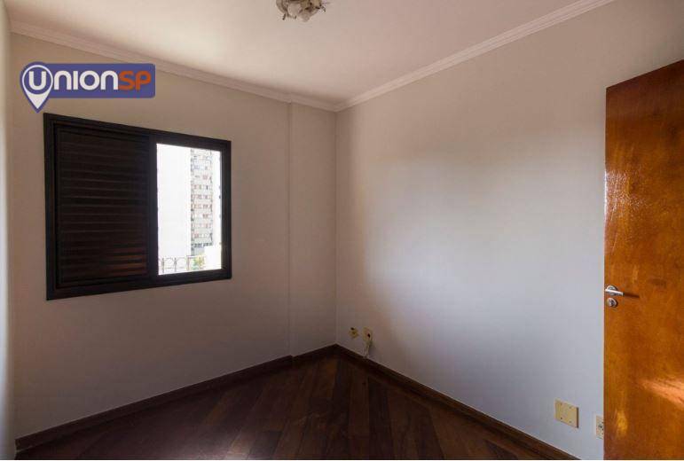 Apartamento à venda com 3 quartos, 95m² - Foto 8