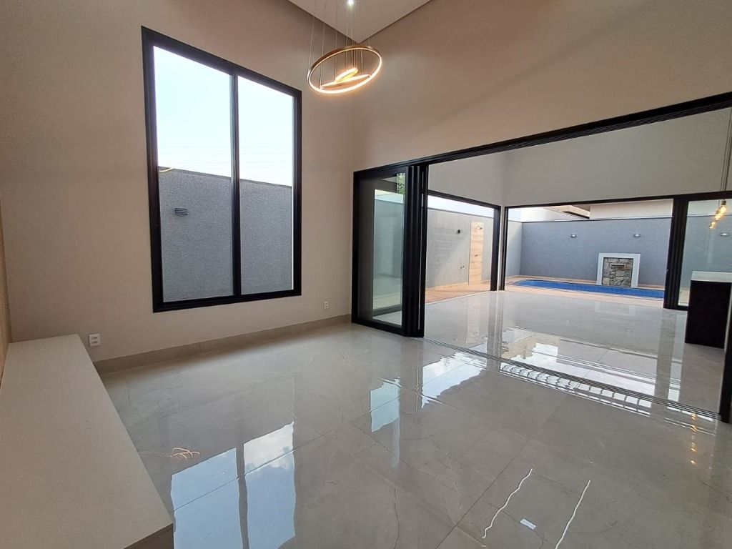 Casa de Condomínio à venda com 3 quartos, 217m² - Foto 5