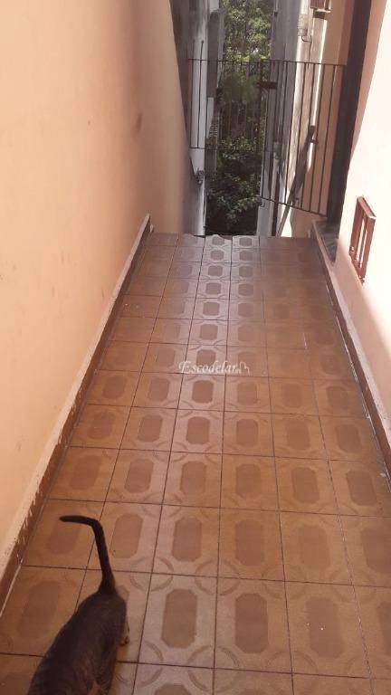 Sobrado à venda com 3 quartos, 245m² - Foto 4