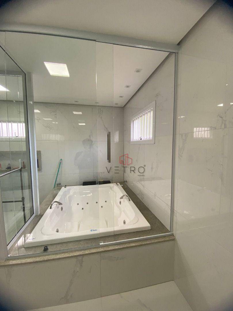 Casa à venda com 3 quartos, 300m² - Foto 5