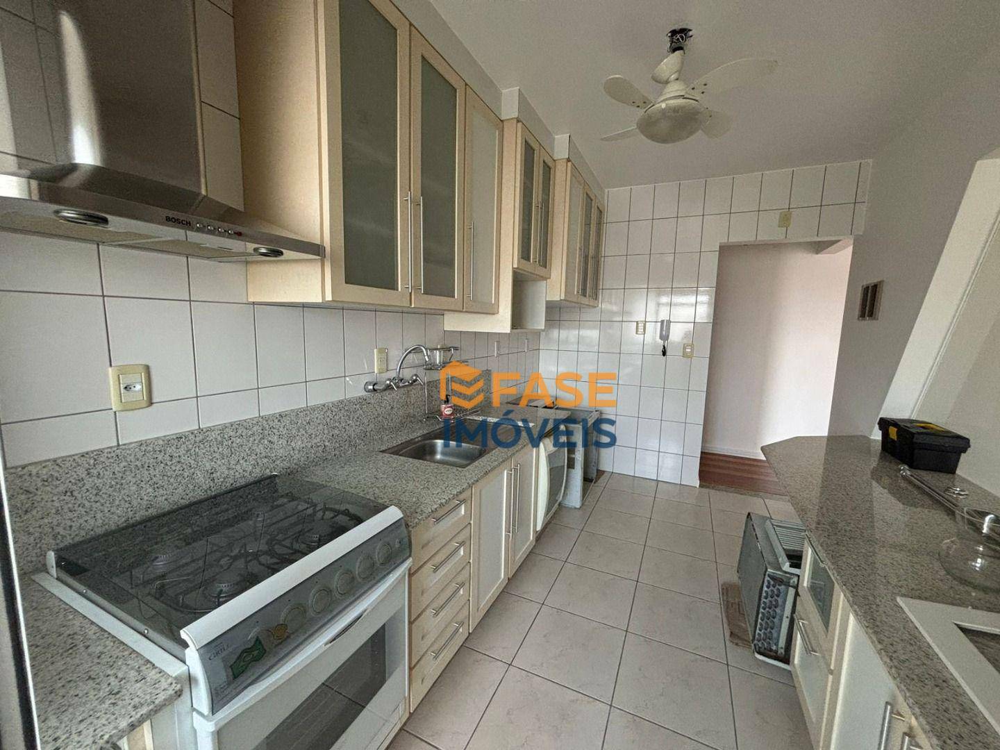 Apartamento à venda com 2 quartos, 93m² - Foto 13