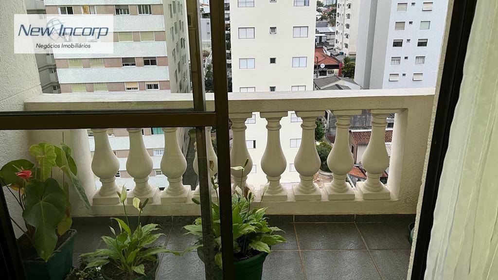 Apartamento à venda com 3 quartos, 73m² - Foto 2