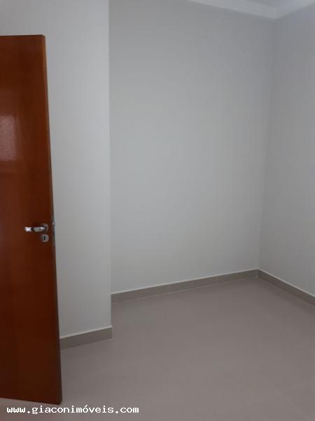 Casa à venda com 3 quartos, 195m² - Foto 18