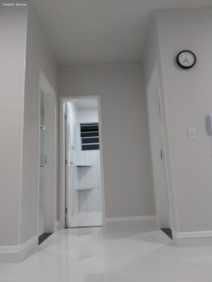 Apartamento à venda com 2 quartos, 44m² - Foto 2