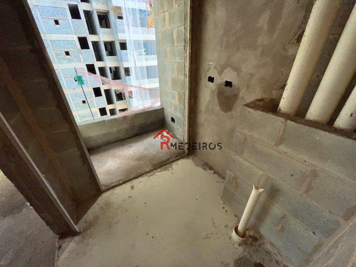 Apartamento à venda com 2 quartos, 77m² - Foto 15