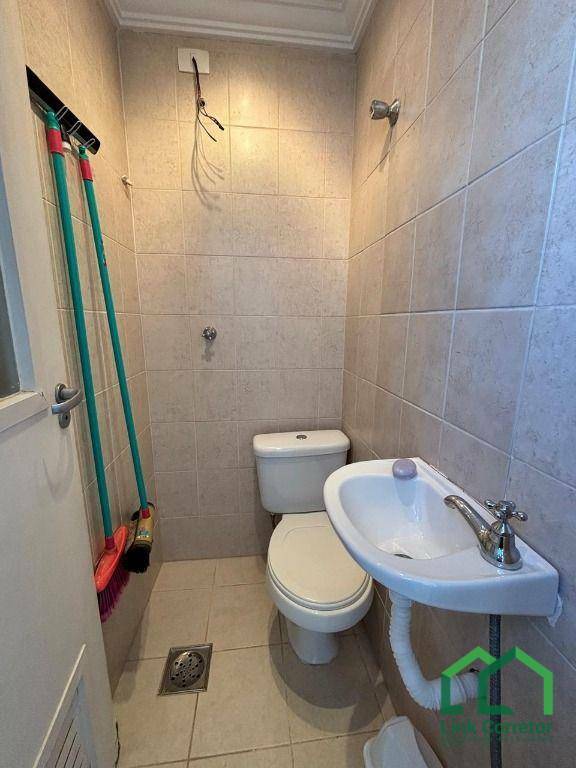 Apartamento para alugar com 3 quartos, 84m² - Foto 29