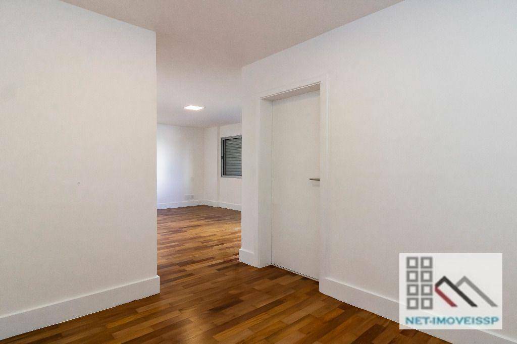 Apartamento à venda com 3 quartos, 149m² - Foto 44