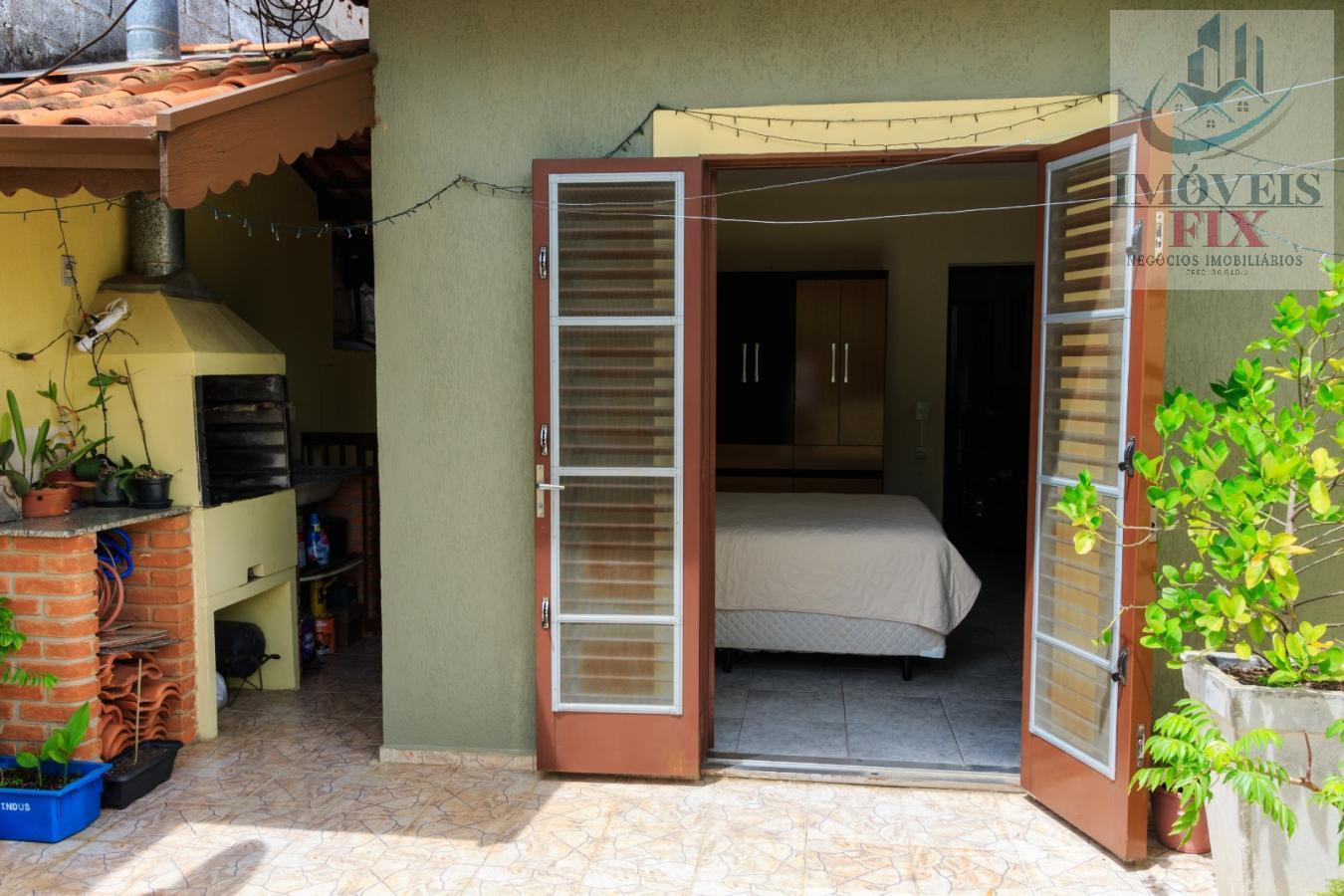 Casa à venda com 3 quartos, 130m² - Foto 17