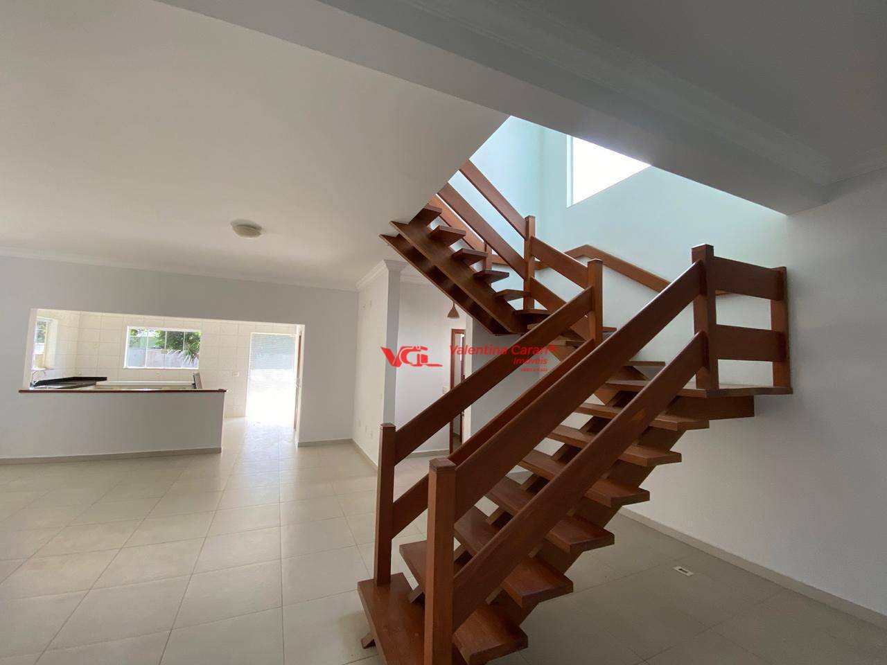 Sobrado à venda e aluguel com 4 quartos, 298m² - Foto 8