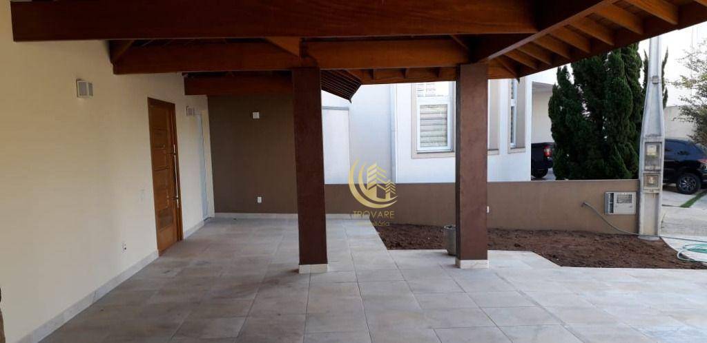 Casa de Condomínio à venda com 3 quartos, 215m² - Foto 17