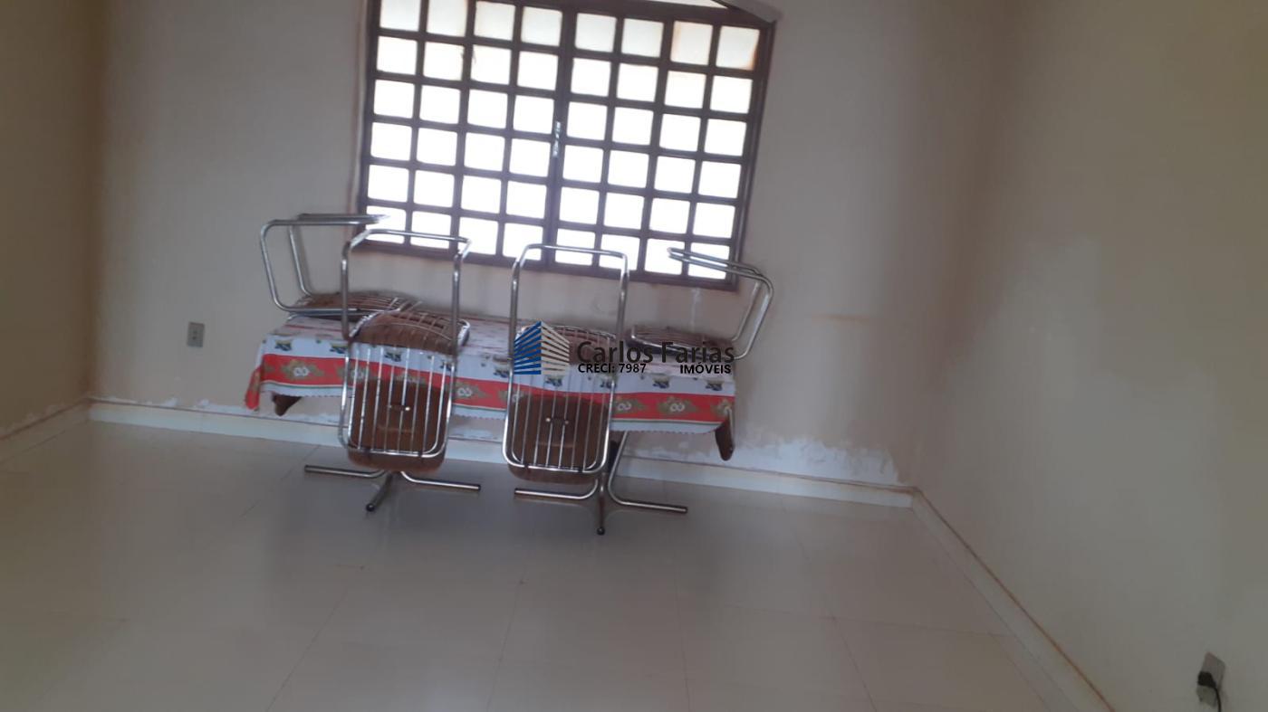 Chácara à venda com 5 quartos, 360m² - Foto 13