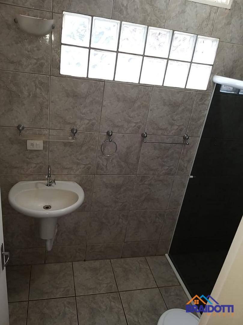 Chácara à venda com 3 quartos, 300m² - Foto 13