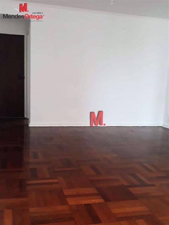 Apartamento à venda com 3 quartos, 121m² - Foto 7