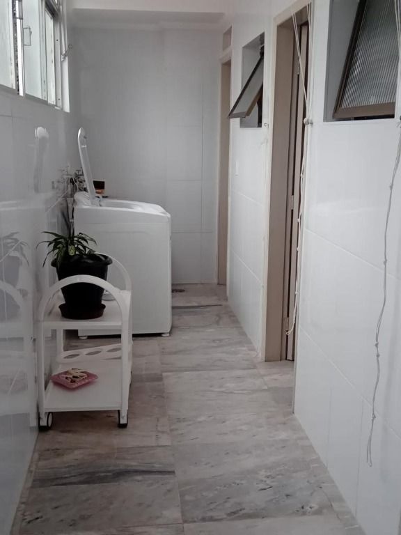 Apartamento à venda com 4 quartos, 230m² - Foto 20