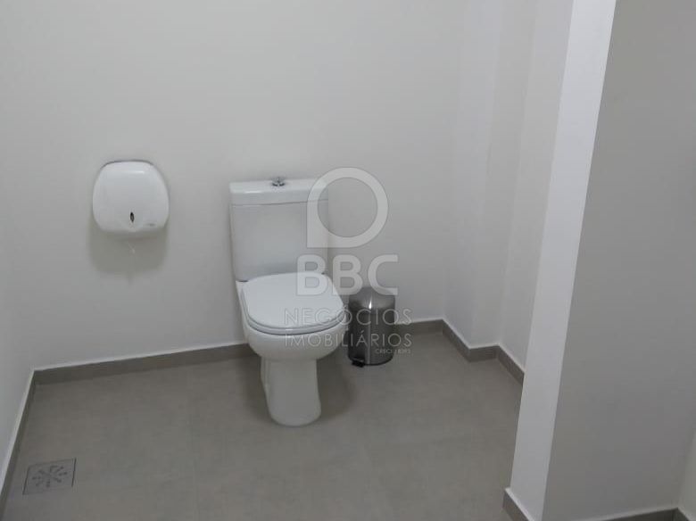 Apartamento à venda com 4 quartos, 220m² - Foto 33