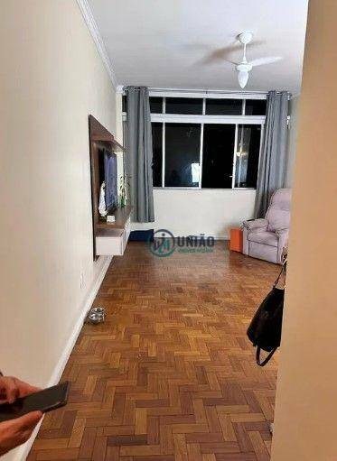 Apartamento à venda com 3 quartos, 134m² - Foto 6