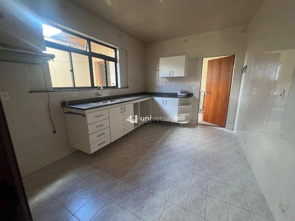 Apartamento à venda com 3 quartos, 158m² - Foto 7