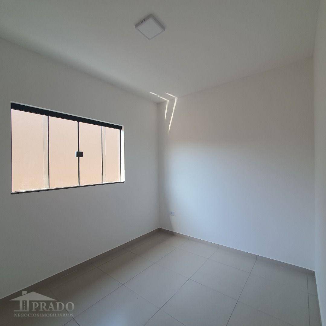 Casa à venda com 3 quartos, 75m² - Foto 13