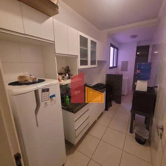 Apartamento à venda com 3 quartos, 92m² - Foto 4