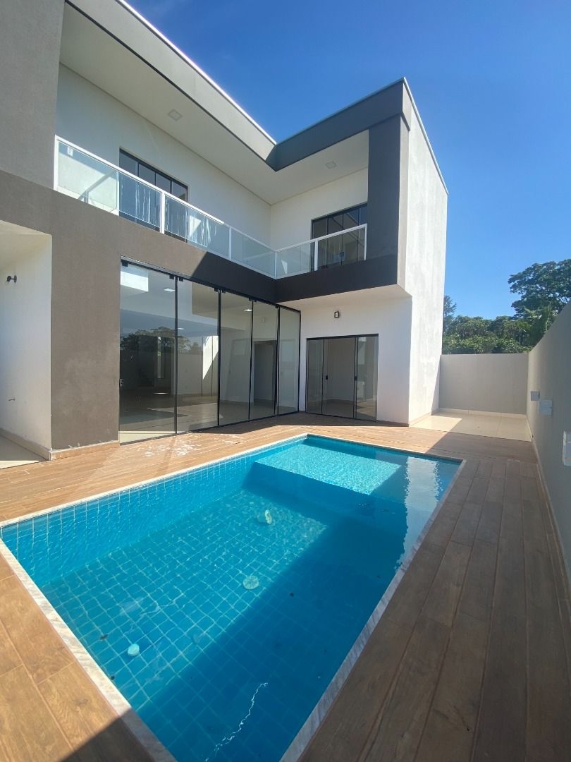 Casa à venda com 4 quartos, 280m² - Foto 17