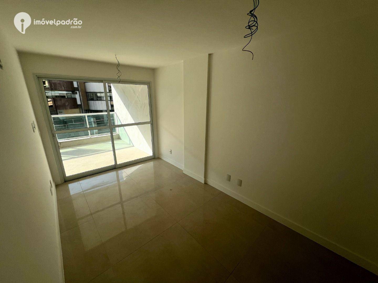 Apartamento à venda com 3 quartos, 104m² - Foto 35