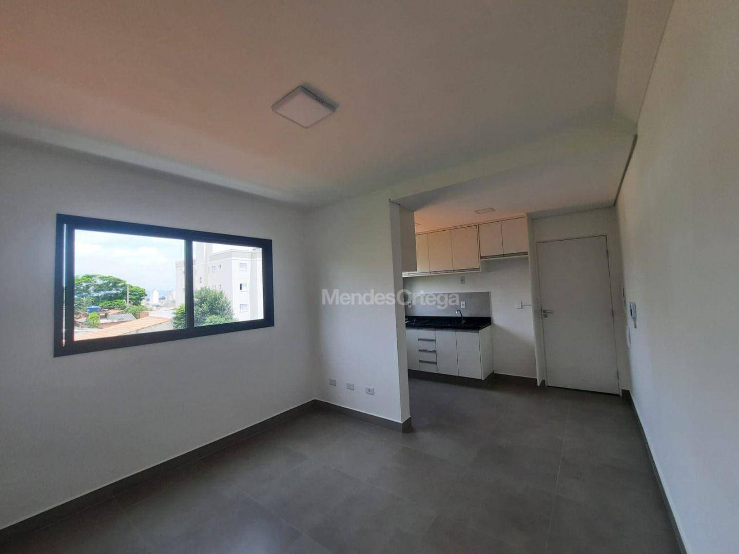 Apartamento para alugar com 2 quartos, 50m² - Foto 6