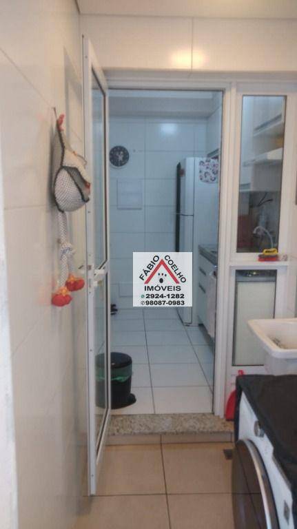 Apartamento à venda com 2 quartos, 60m² - Foto 20