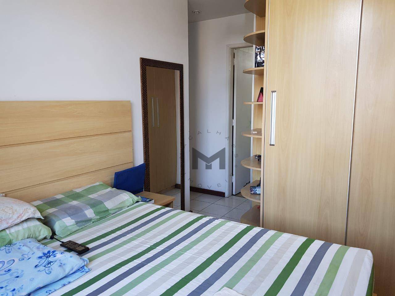 Apartamento à venda com 4 quartos, 190m² - Foto 21