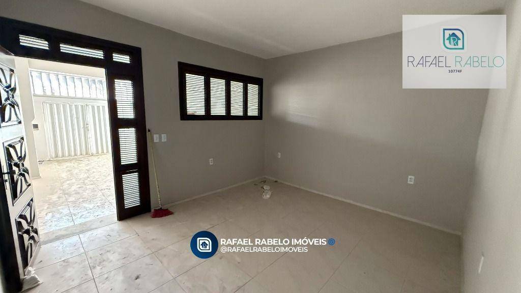 Casa à venda com 3 quartos, 128m² - Foto 4