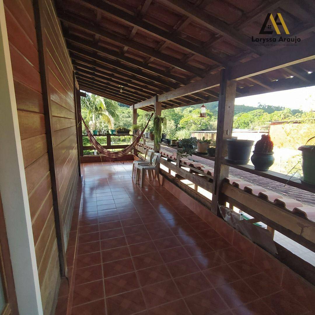 Chácara à venda com 3 quartos, 320m² - Foto 44