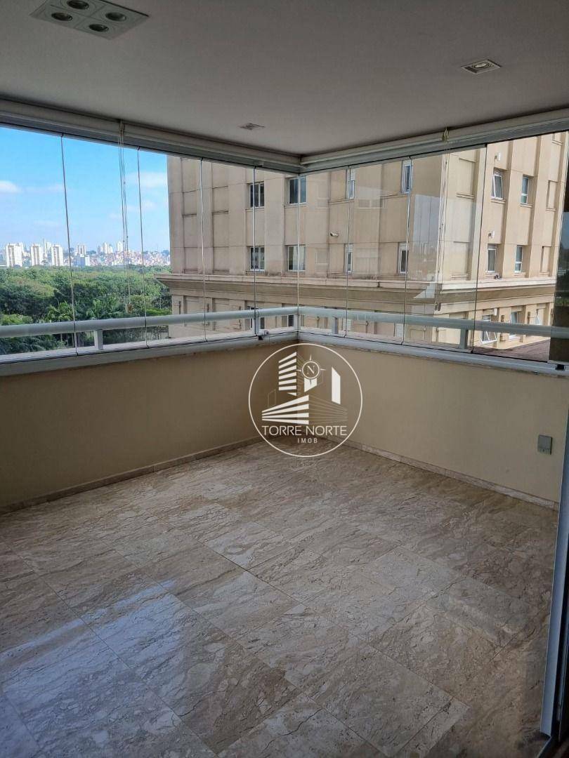 Apartamento à venda com 3 quartos, 263m² - Foto 1