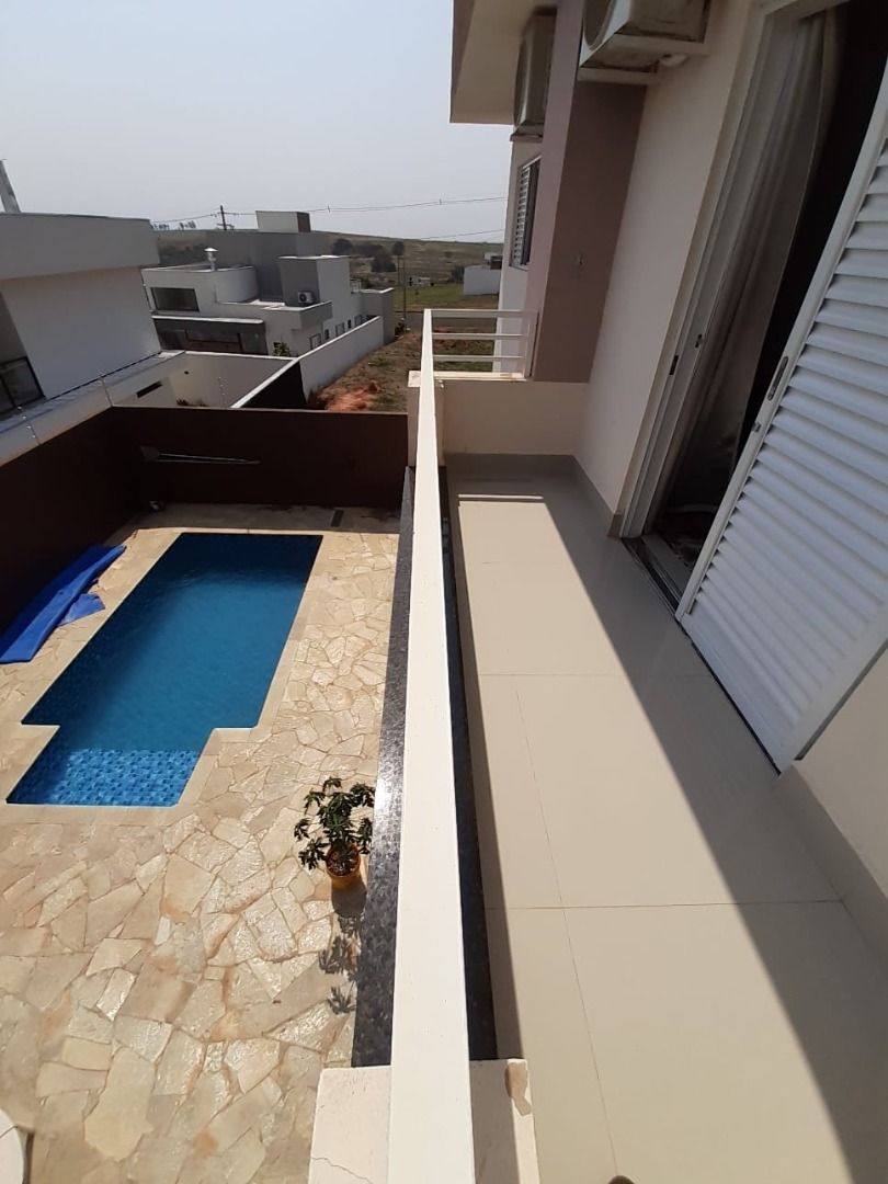 Casa à venda com 4 quartos, 190m² - Foto 18