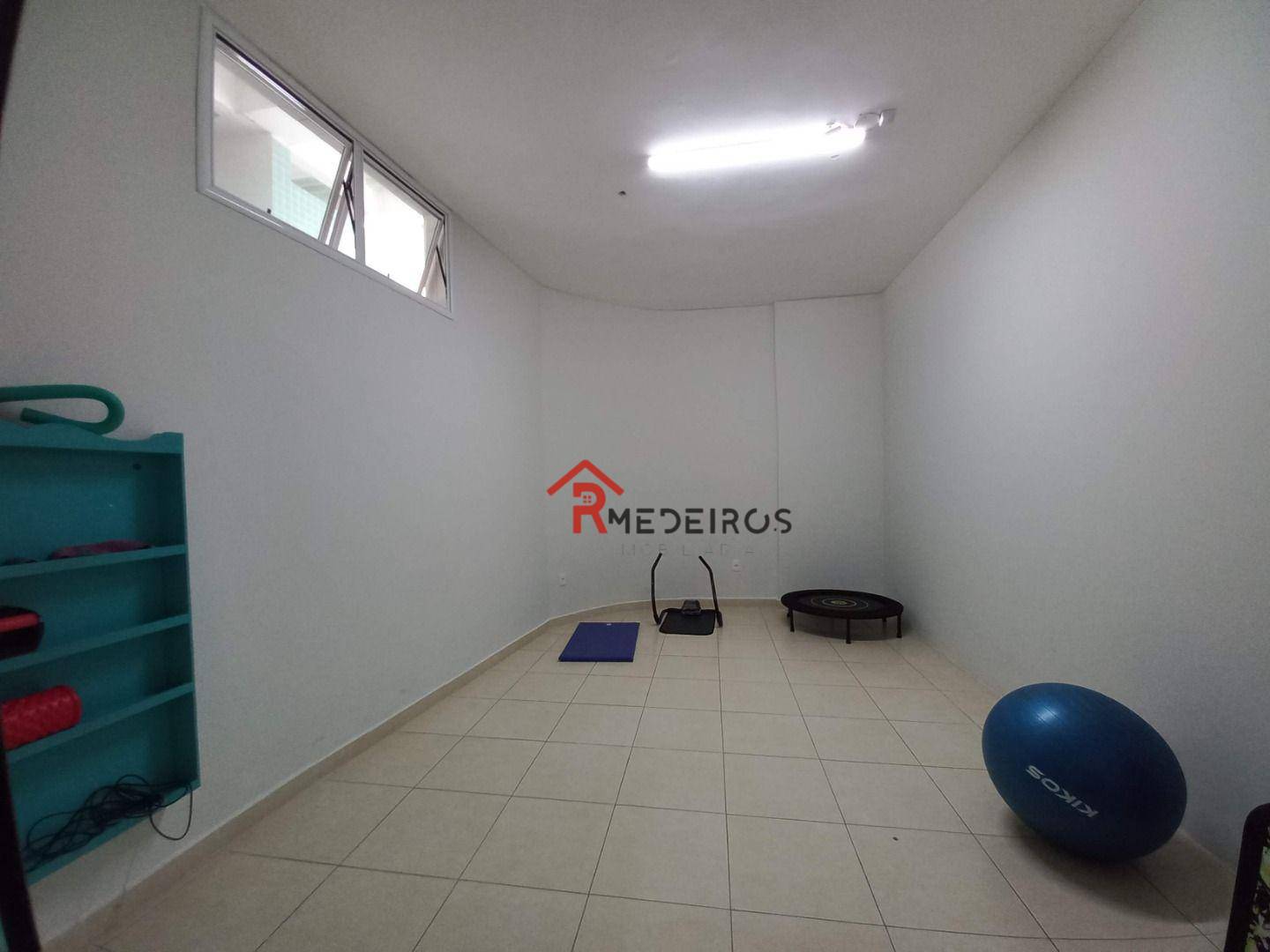 Apartamento à venda com 3 quartos, 125m² - Foto 9