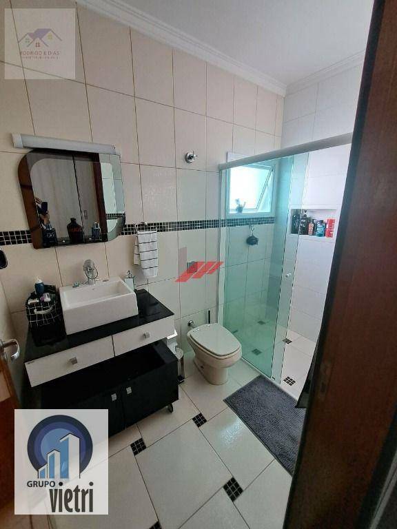 Sobrado à venda com 3 quartos, 600m² - Foto 30