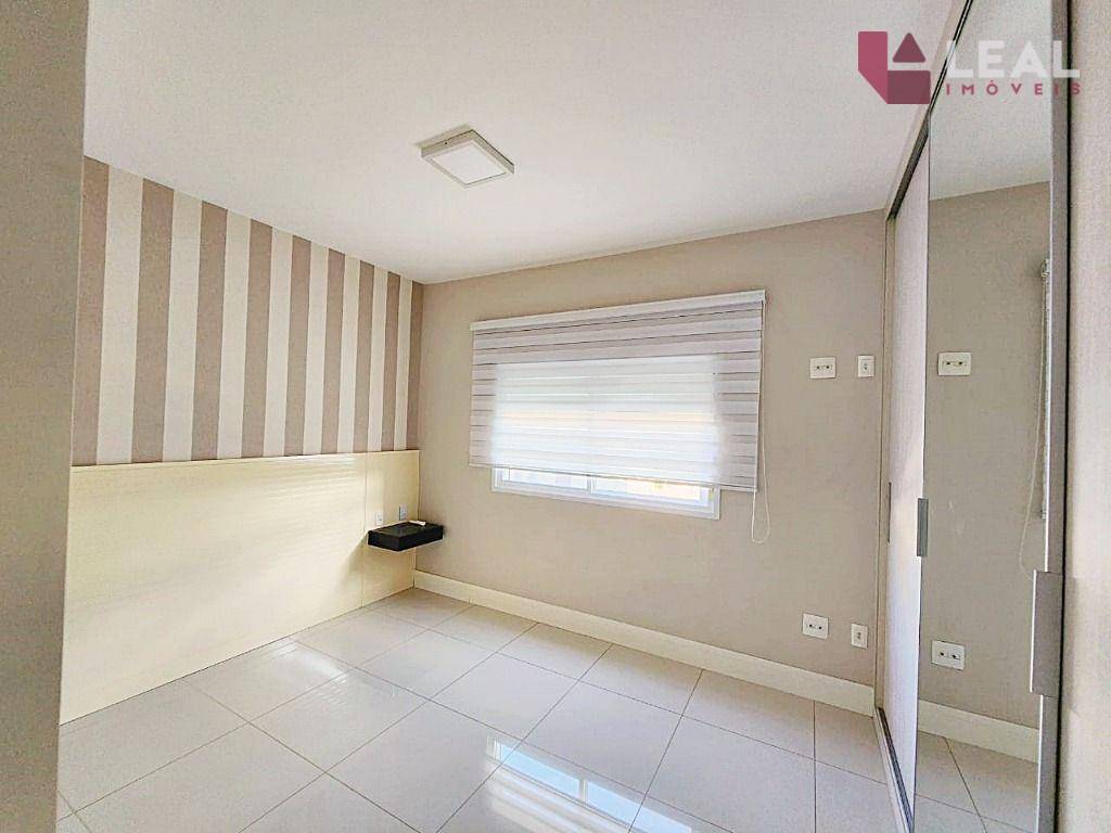 Apartamento à venda com 3 quartos, 98m² - Foto 17