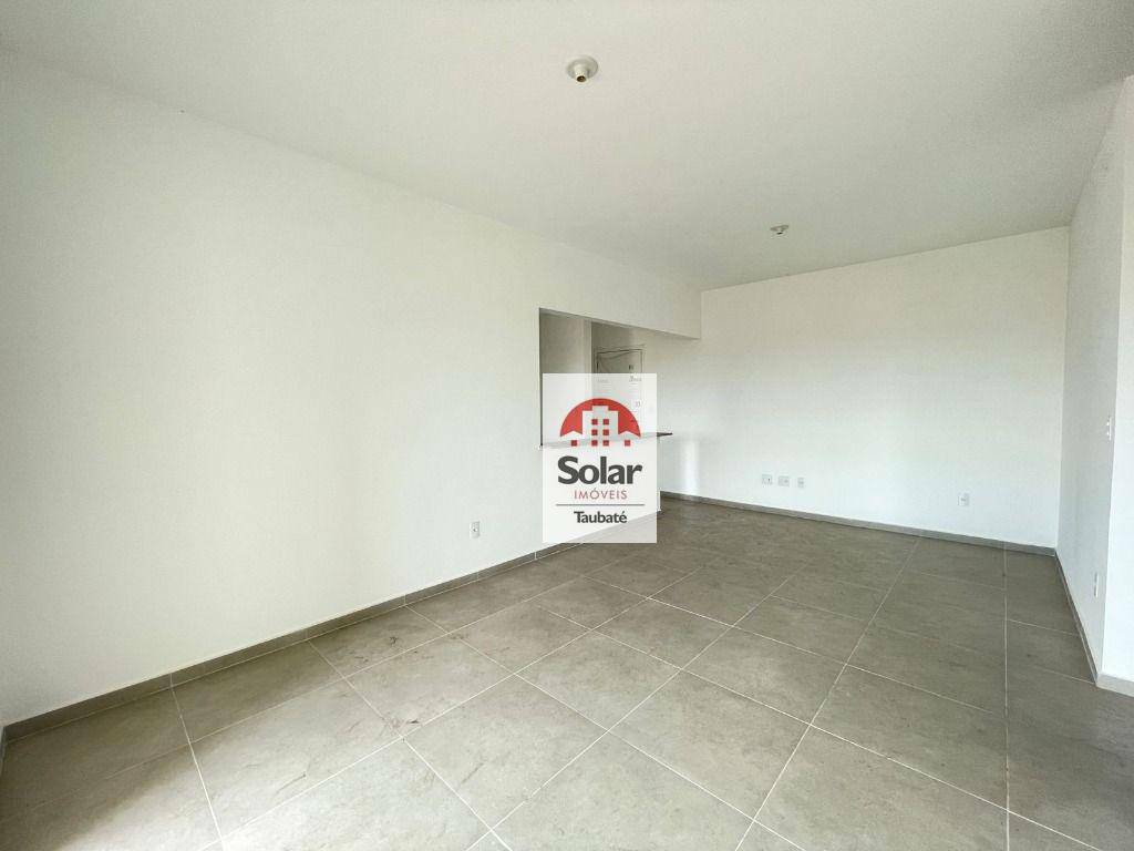 Apartamento à venda com 2 quartos, 75m² - Foto 4