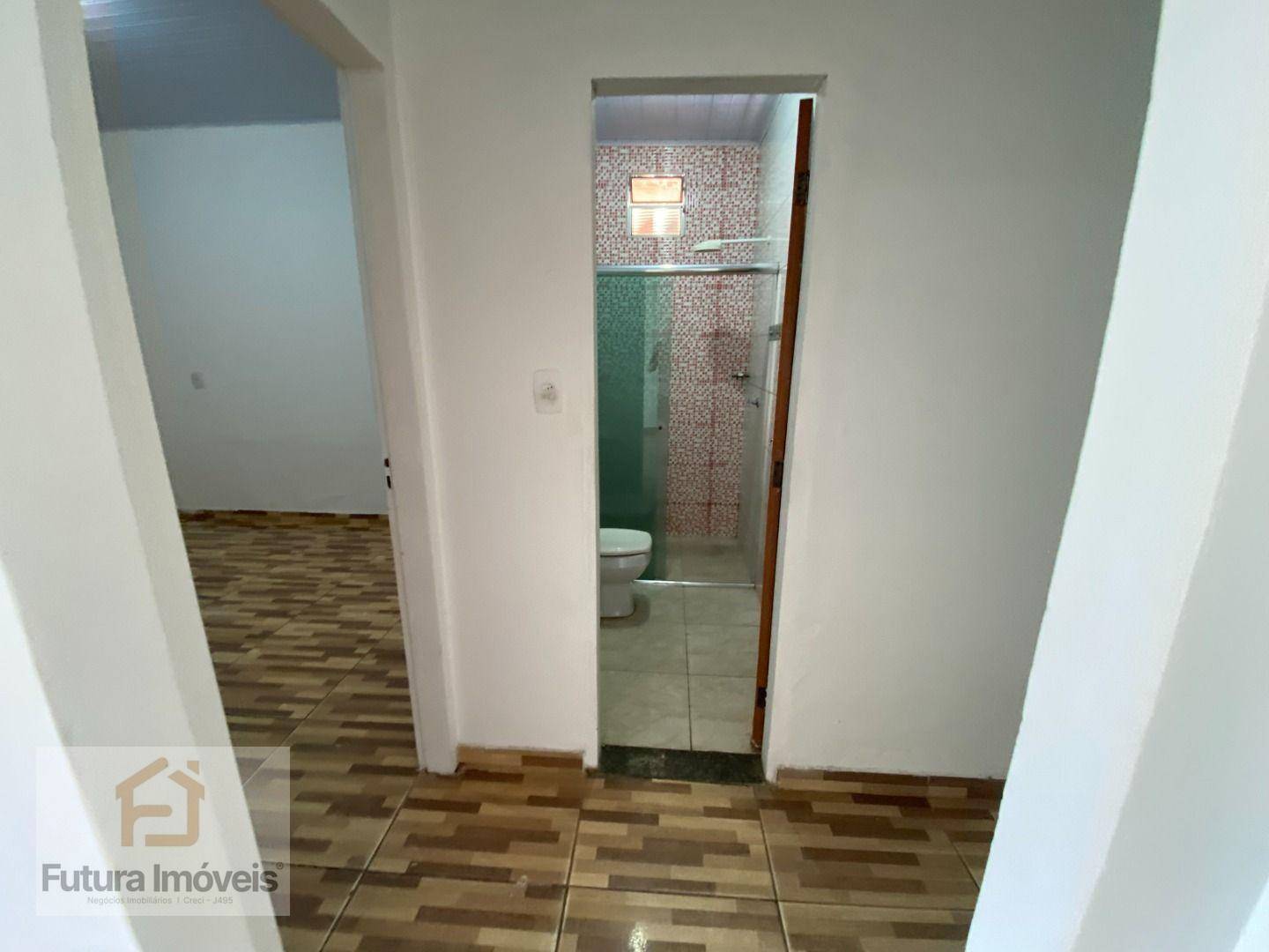 Casa para alugar com 2 quartos, 65m² - Foto 10