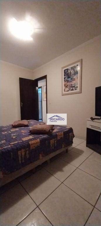 Apartamento à venda com 2 quartos, 55m² - Foto 17